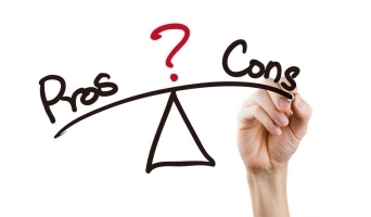 Pros and Cons of trade show giveaways Pros and Cons of trade show giveaways