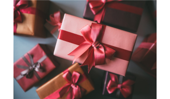 How to Choose the Best Trade Show Giveaways for Your Next Event How to Choose the Best Trade Show Giveaways for Your Next Event