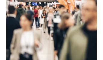 Maximizing Your Trade Show Experience: Essential Strategies for Exhibitors and Attendees Maximizing Your Trade Show Experience: Essential Strategies for Exhibitors and Attendees